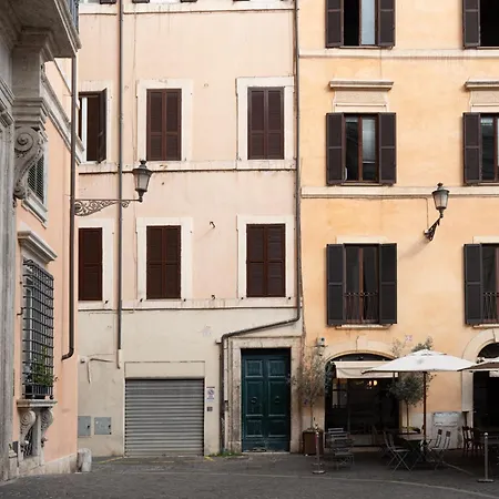 The Temple Lägenhet